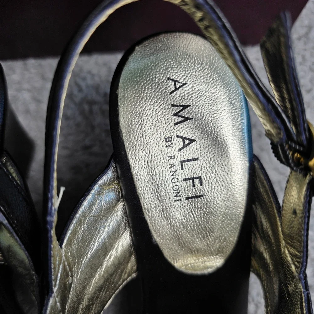 Amalfi by Rangoni Black Italian Leather Wedge Slingback Sandals 7M Italy‎ NEW